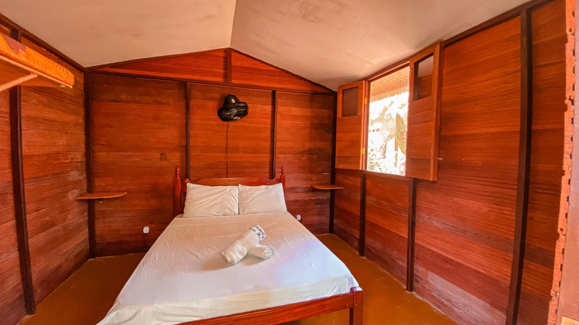 Family Guest House Velha Boipeba Exteriör bild